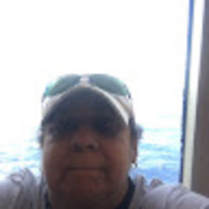 Meet your Posher, Adelaida